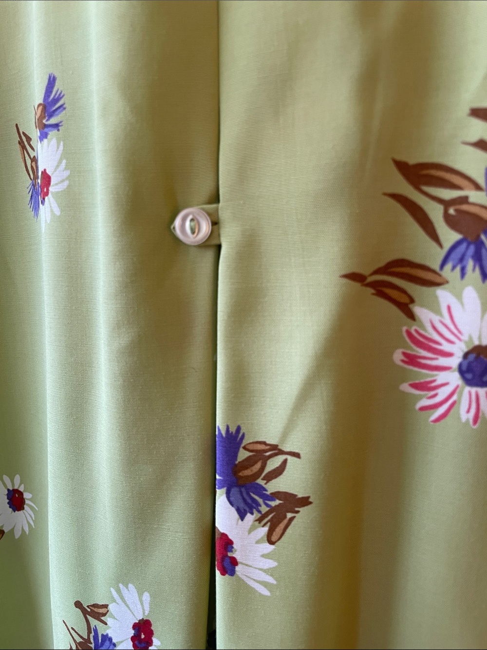 Carleen Nancy Button-Up - Picture 9 of 11